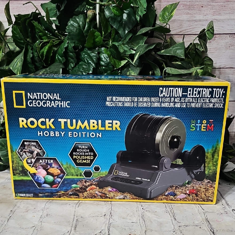 National Geographic NIB Rock Tumbler Kit